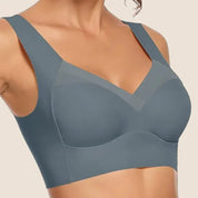 Margeline Vaudreau | Ultra-Comfortable Seamless Bra in Black