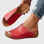 Lucienne Ashvale | White Open-Toe Wedge Slides