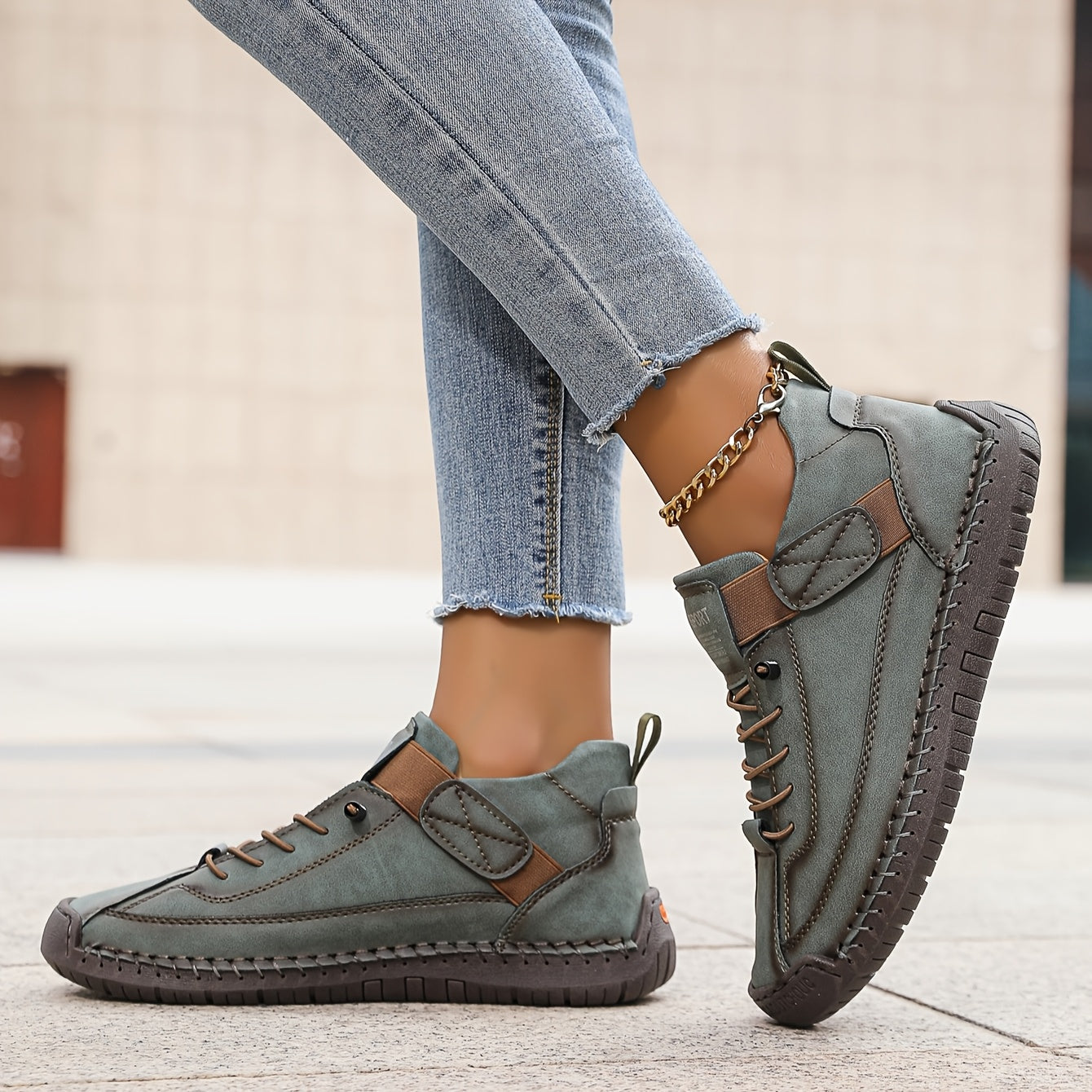 Celeste Morvan | Orthopedic Comfort Sneakers in Sage Green