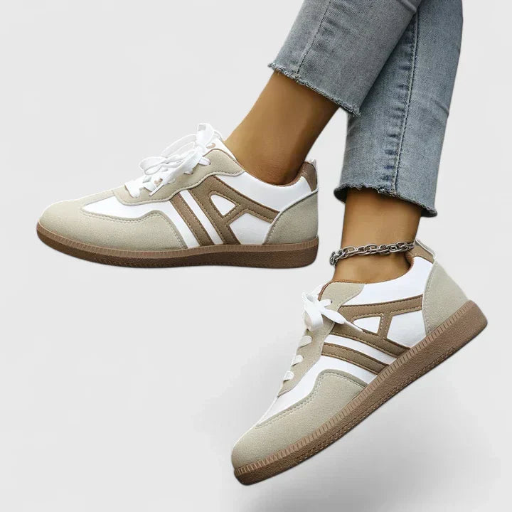 Felicienne Hartbourne | Beige & White Lace-Up Retro Sneakers