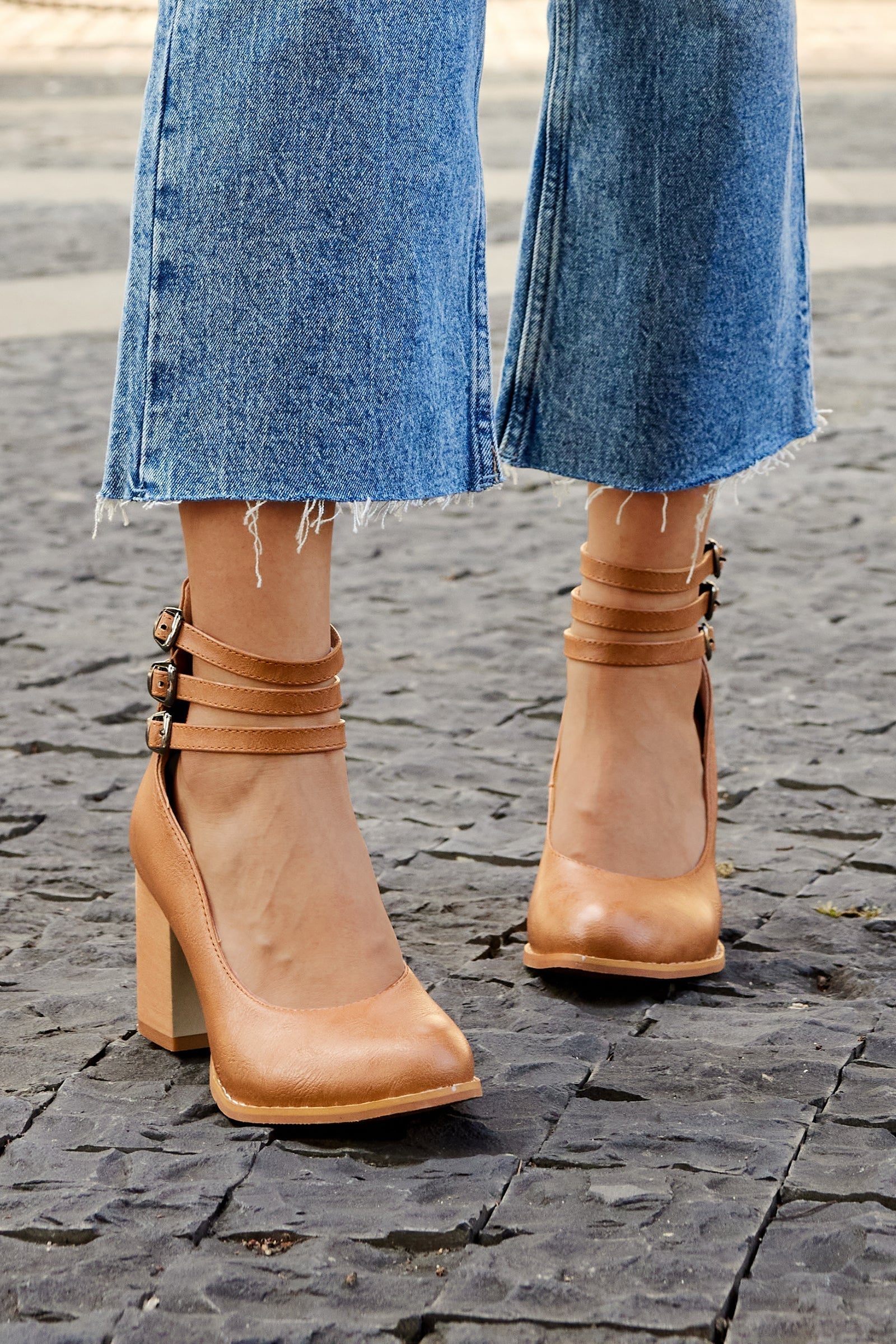 Mathilde Renoncourt | Tan Block Heel Sandal with Double Ankle Strap