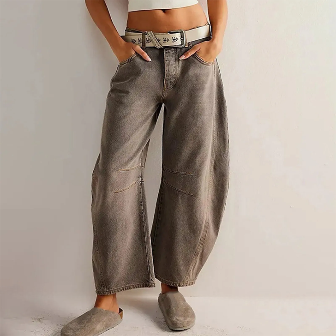 Margeline Ashcroft | High-Rise Barrel Leg Jeans in Light Acid-Wash Denim