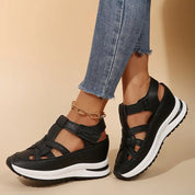 Antoinette Silvermoor | White Platform Orthopedic Sandals