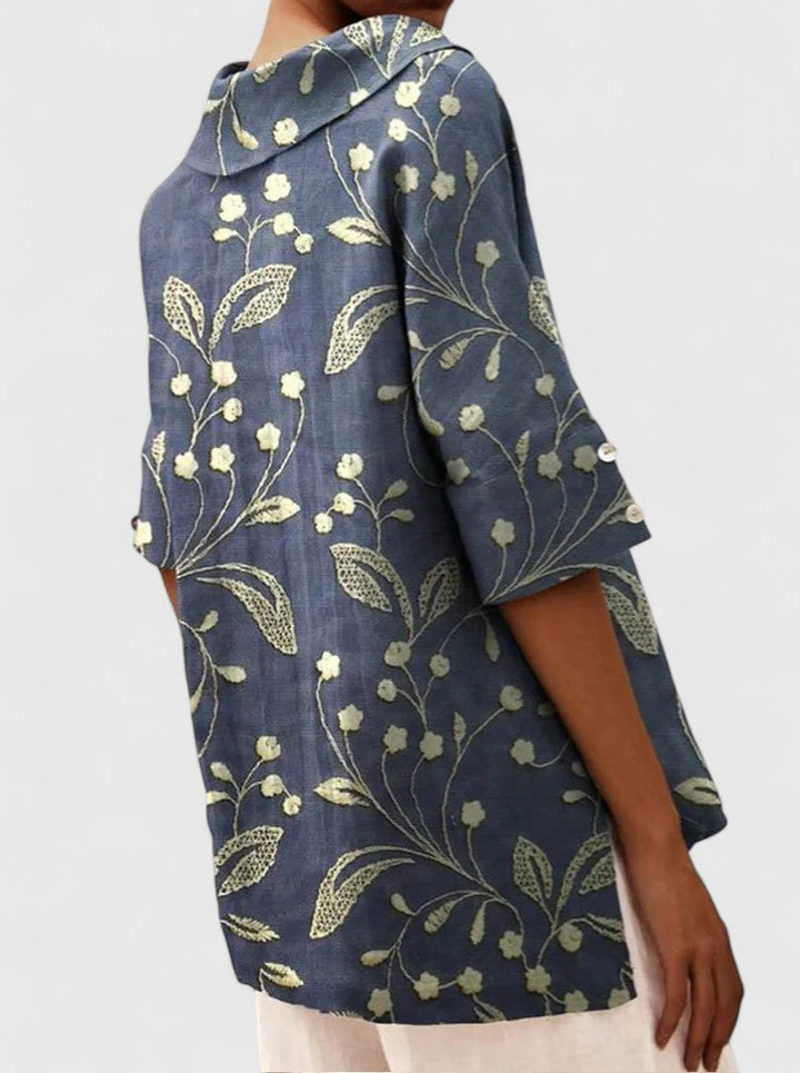 Arabelle Chantecour | Floral Print V-Neck Linen Top in Green