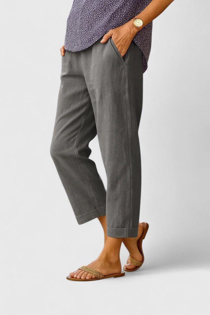 Giselle Fontmoreau | White Linen Cropped Trousers