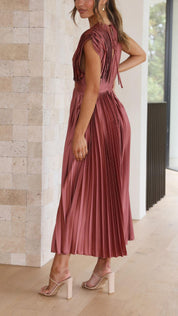 Serinda Vauclaire | Rose Pleated V-Neck Midi Dress