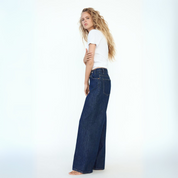 Arabella Thornwick | High-Rise Wide-Leg Light Wash Jeans