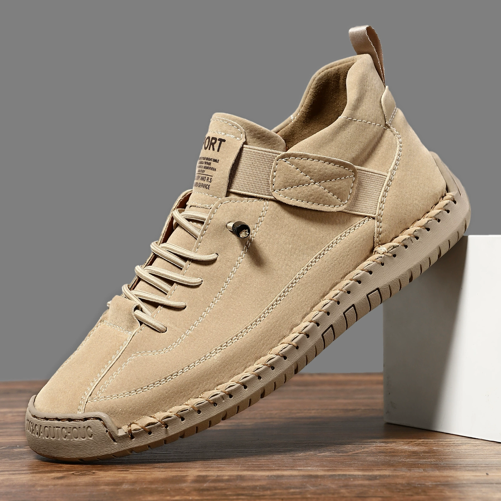 Elara Ravenswood | Orthopedic Sneakers Beige Wide Fit