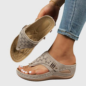 Emmeline Ashford | Orthopedic Wedge Flip Sandals in Taupe