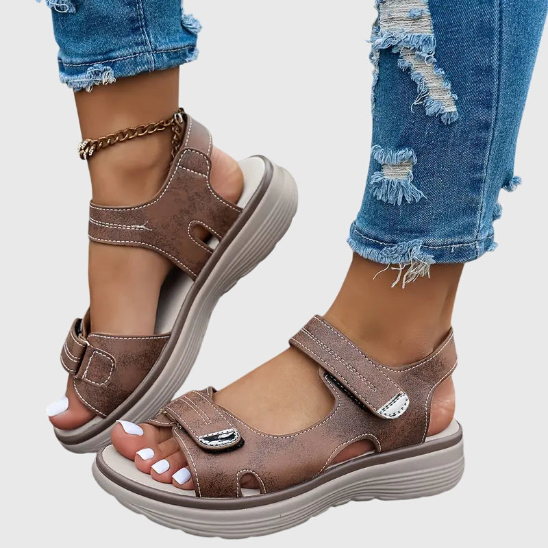 Elspeth Carrington | Orthopedic Platform Sandals in Taupe