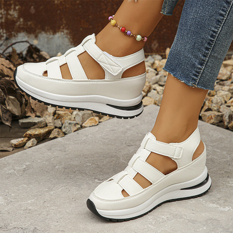 Emmeline Vauclaire | Black Platform Gladiator Sandal Sneakers