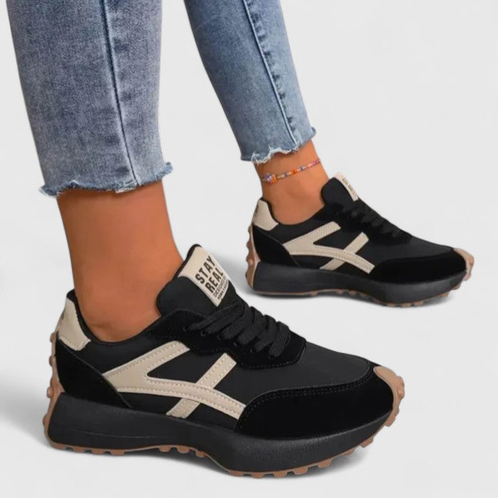 colleen-orthopedic-sneakers-aus-0250-aus-0250-172293_720x-Photoroom_bee991fb-98cf-4914-b56b-d0fdd9ab7ca8.jpg