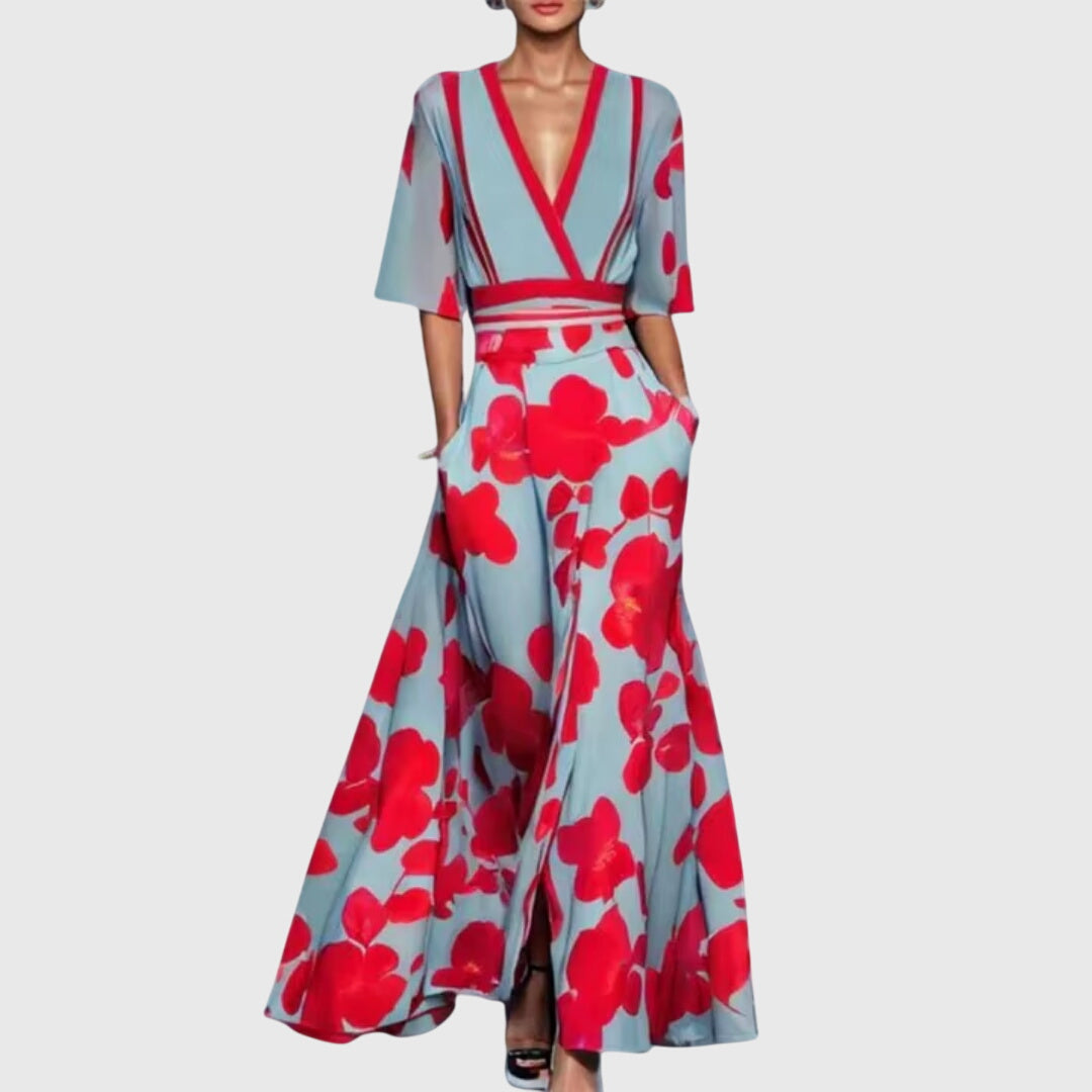 Estella Vanbright | White & Navy Floral Maxi Dress
