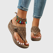 Emmeline Ashford | Orthopedic Wedge Flip Sandals in Taupe