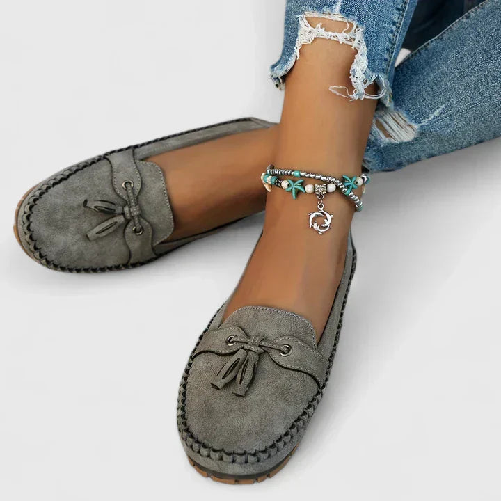 Théophanie Ravencroft | Navy Blue Suede Bow Loafers