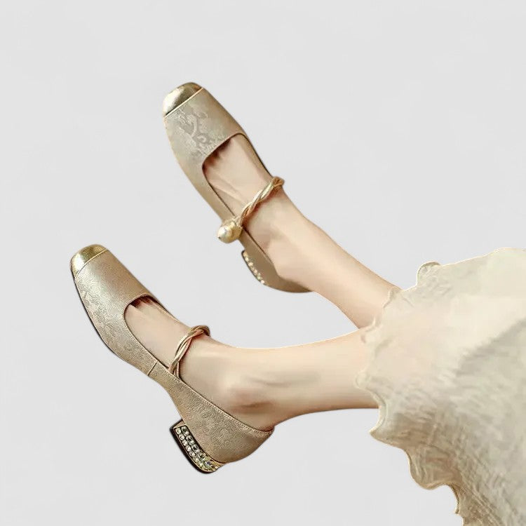 Eleonora Bianchi | Green Orthopedic Mary Jane Heels