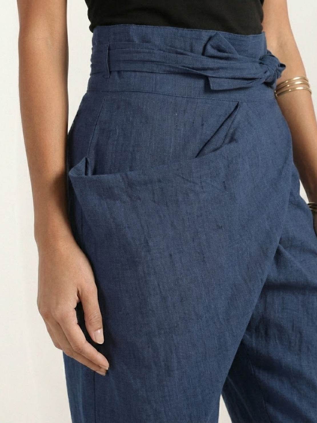Séraphelle Dunvaux | High Waist Wrap Front Cropped Tapered Pants in Grey