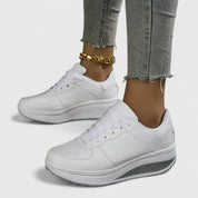 Gwendoline Favreau | White Platform Lace-Up Sneakers