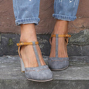 Gwendolyn Faircrest | Two-Tone Orthopedic Block Heel Pumps